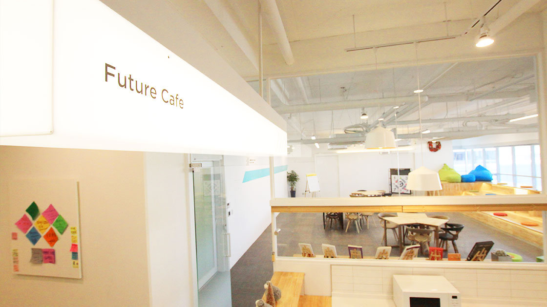 future-cafe-img-4